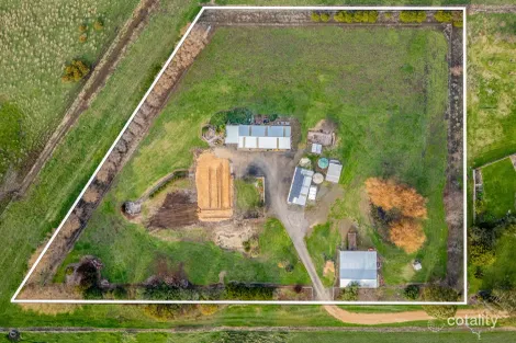 42 Graves St, Narrawong, VIC 3285