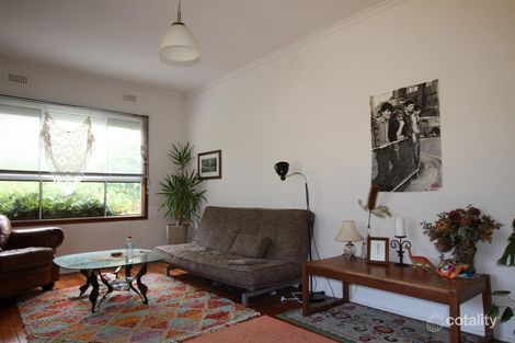 Property photo of 10 Foley Avenue Preston VIC 3072