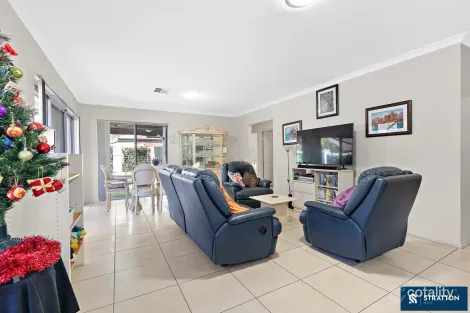 Property photo of 19A Windell Street Innaloo WA 6018