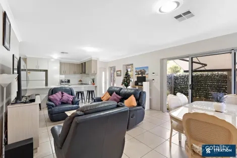 Property photo of 19A Windell Street Innaloo WA 6018