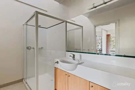 Property photo of 2 Lawson Street Spring Gully VIC 3550