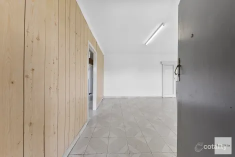 Property photo of 8 Central Grove Broadmeadows VIC 3047