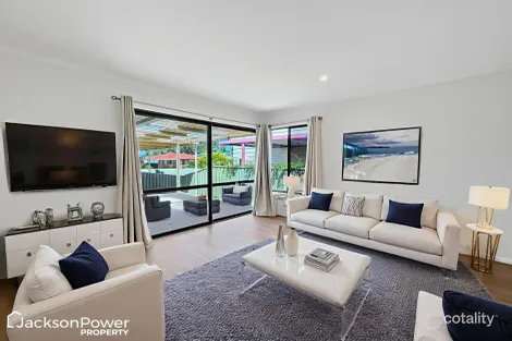 23 Mackenzie Ave, Woy Woy, NSW 2256