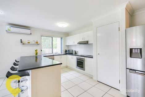 Property photo of 43 Treeline Place Durack QLD 4077