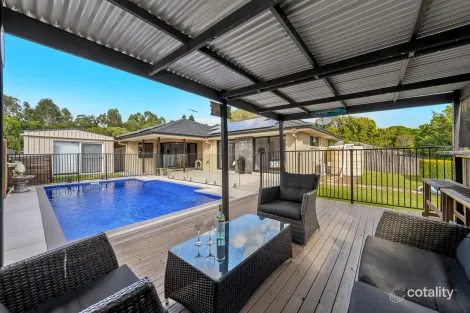 Property photo of 21 Cranberrie Crescent Pimpama QLD 4209