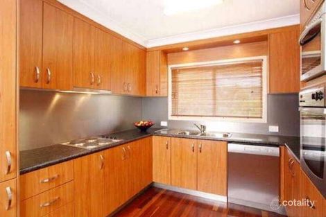 27 Montreal St, Wishart, QLD 4122