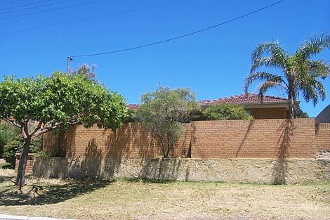 2/43 Dover Rd, Scarborough, WA 6019