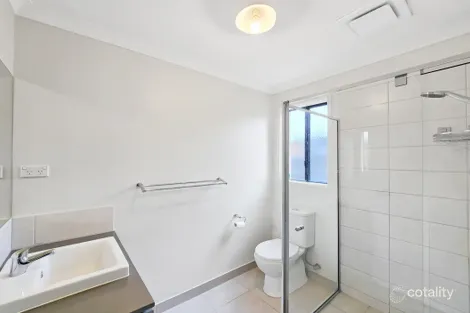 Property photo of 30 Rocky Point Road Armstrong Creek VIC 3217