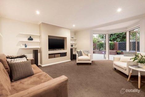 Property photo of 1/161 Kambrook Road Caulfield VIC 3162