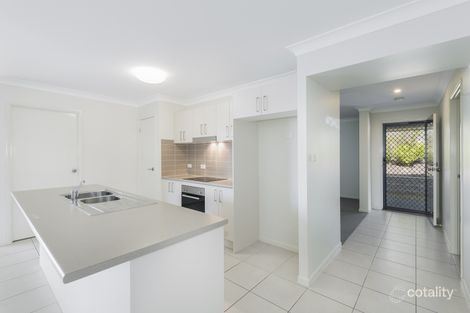 Property photo of 4 Bellavia Street Cameron Park NSW 2285