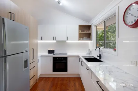 Property photo of 32 Freemans Road Lower Beechmont QLD 4211