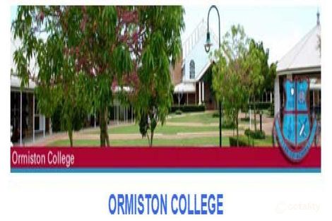 Property photo of 3 George Street Ormiston QLD 4160