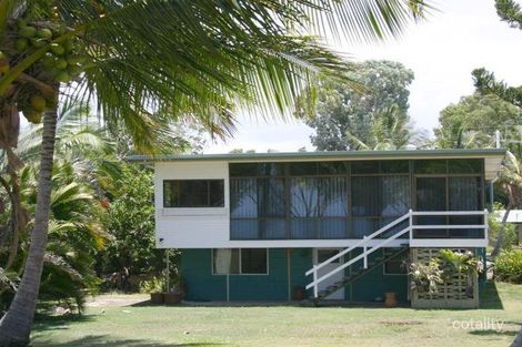 32 Melba St, Armstrong Beach, QLD 4737