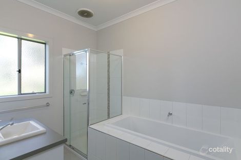 Property photo of 9A Tchumlock Court Ascot VIC 3551