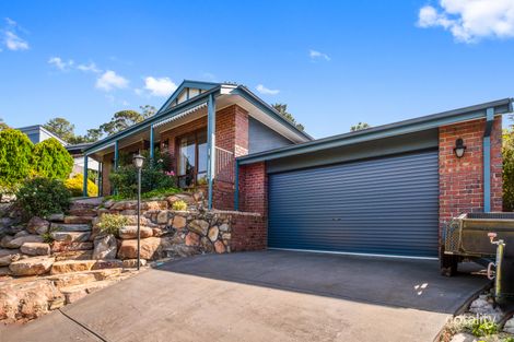 30 Hillsdale Ave, Coromandel Valley, SA 5051