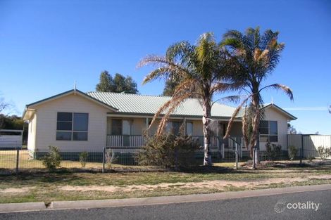 63 Taylor St, Roma, QLD 4455