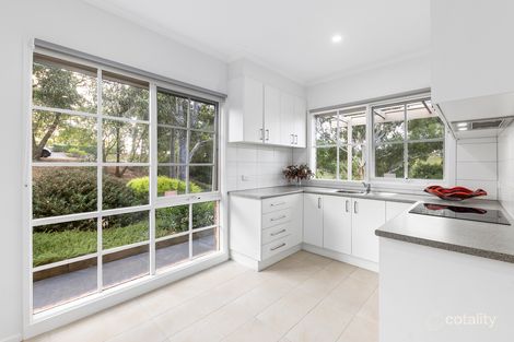 Property photo of 18 Hillcrest Road Warrandyte South VIC 3134