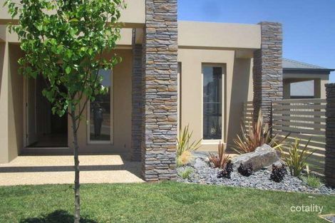 Property photo of 1 Maxwell Drive Wodonga VIC 3690