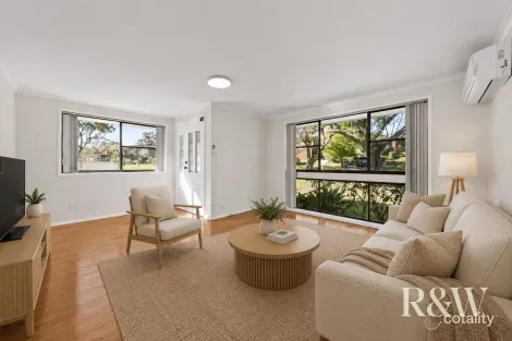 Property photo of 8 Dunkeld Place St Andrews NSW 2566