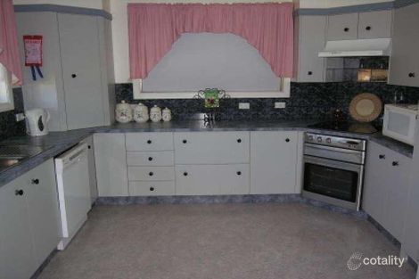 Property photo of 6 Gosford Close Grafton NSW 2460