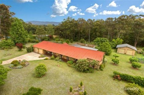 7 West Cambewarra Rd, North Nowra, NSW 2541
