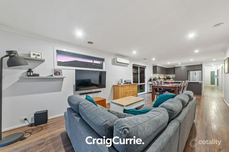 Property photo of 26 Kimberley Grove Pakenham VIC 3810