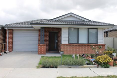 66 Cockatoo Rd, Pakenham, VIC 3810