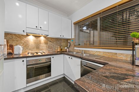 Property photo of 2/14 McNabb Street Berwick VIC 3806