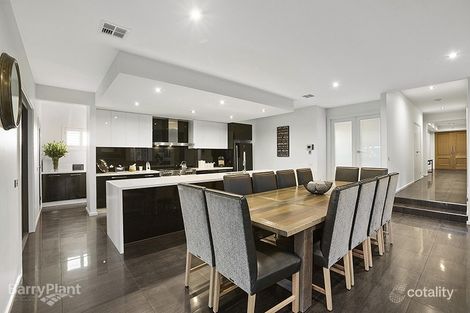 Property photo of 26 York Road Berwick VIC 3806