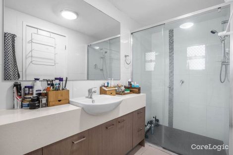 Property photo of 12/11 Riding Road Hawthorne QLD 4171
