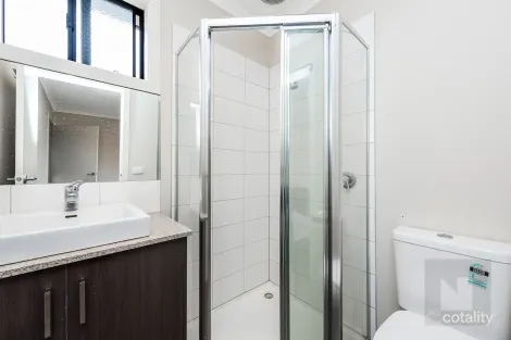 Property photo of 2/30 Scovell Crescent Maidstone VIC 3012
