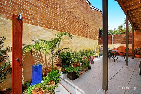 Property photo of 2/199 The Round Drive Avoca Beach NSW 2251