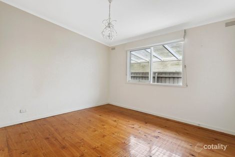 Property photo of 203 Eighth Avenue Rosebud VIC 3939