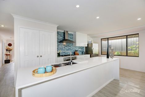 22 Chipping Cres, Wellard, WA 6170