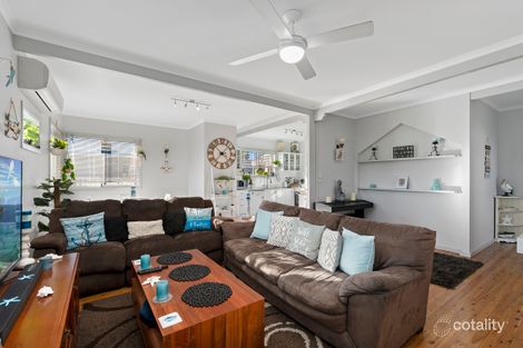 Property photo of 135 Wyong Road Killarney Vale NSW 2261