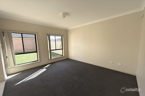Property photo of 3/239 Braidwood Drive Prestons NSW 2170