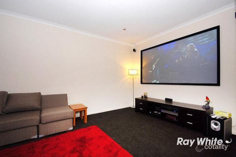 Property photo of 4 Elphin Close Lynbrook VIC 3975