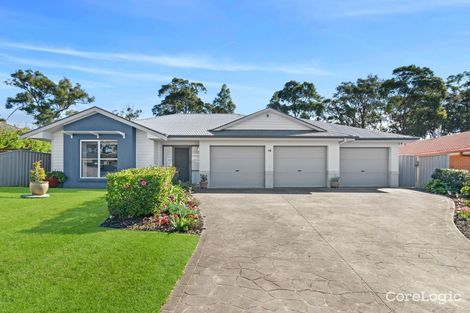 Property photo of 18 Freycinet Drive Sunshine Bay NSW 2536
