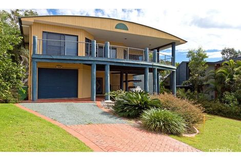 Property photo of 54 Tramican Street Point Lookout QLD 4183