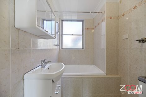 Property photo of 6/17-19 Marlene Crescent Greenacre NSW 2190