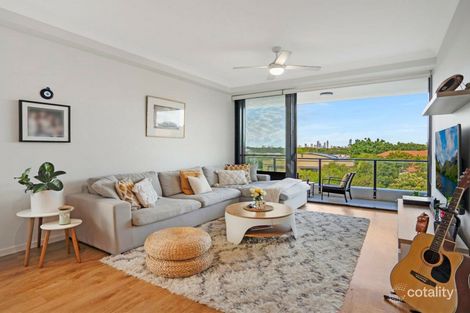 202/112 Palm Meadows Dr, Carrara, QLD 4211