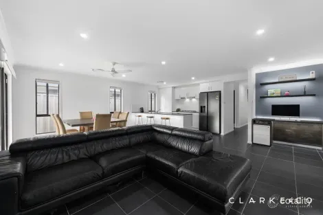 Property photo of 14 Oakvale Street Cliftleigh NSW 2321