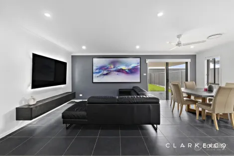 Property photo of 14 Oakvale Street Cliftleigh NSW 2321