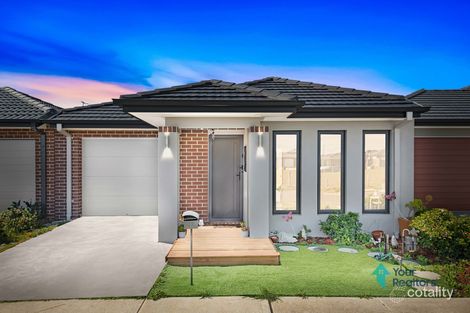 Property photo of 17 Hadlee Street Rockbank VIC 3335