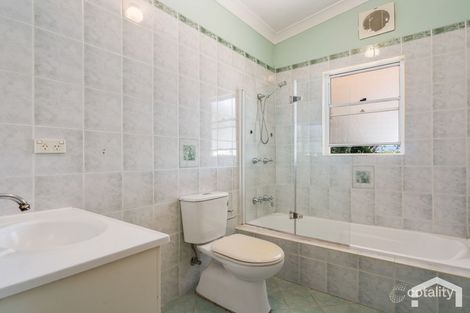 Property photo of 5 Jakari Crescent Whalan NSW 2770
