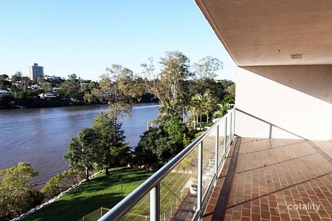 164 Macquarie St, St Lucia, QLD 4067