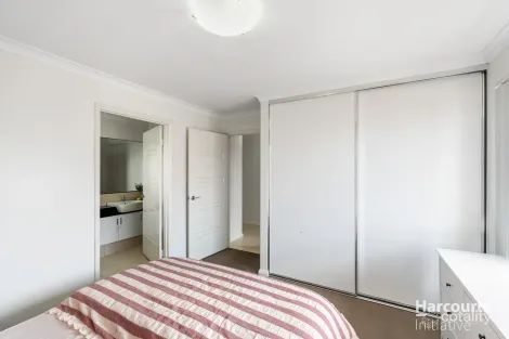 Property photo of 4/30 Arava Circle Aveley WA 6069