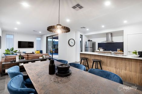 Property photo of 38 Avalanche Loop Haynes WA 6112