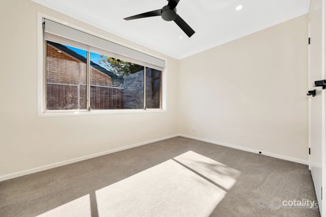 Property photo of 2/17 Conroy Crescent Kariong NSW 2250