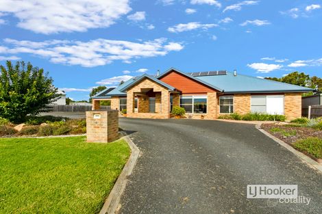 4 Lake Harbour Ave, Newlands Arm, VIC 3875